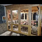 къща томови,стаи за гости Гостевой дом Девин