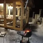 къща томови,стаи за гости