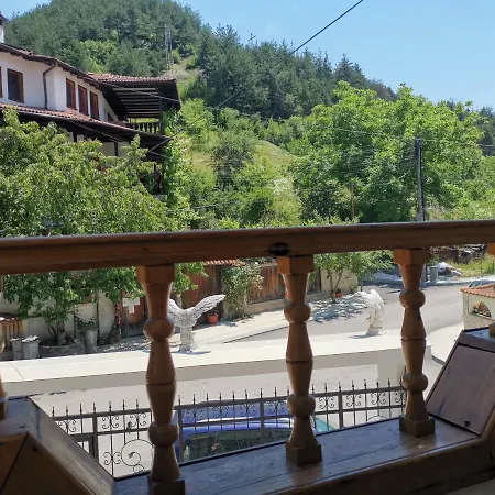 къща томови,стаи за гости Guest house