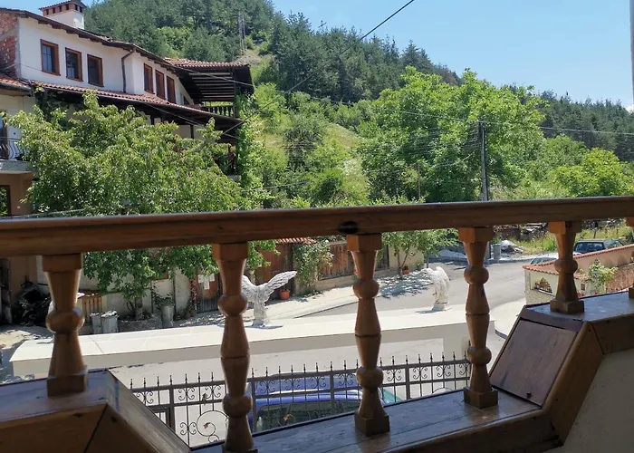 къща томови,стаи за гости 招待所