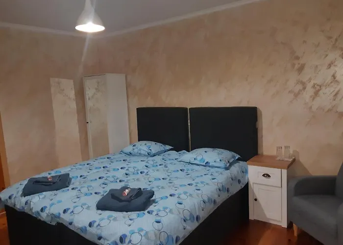 къща томови,стаи за гости 4*