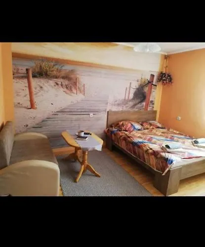 къща томови,стаи за гости 4*